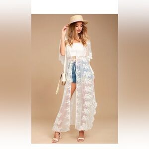NWOT -Sweet Honey White Lace Kimono Top - XS  NEVER WORN